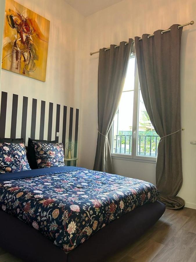 Appart Grand Volume 5 Min Disney 세리스 외부 사진